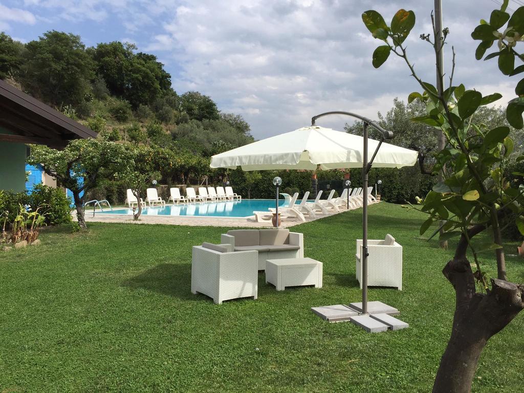 Agriturismo Valle Alcantara Villa Motta Camastra Exteriör bild